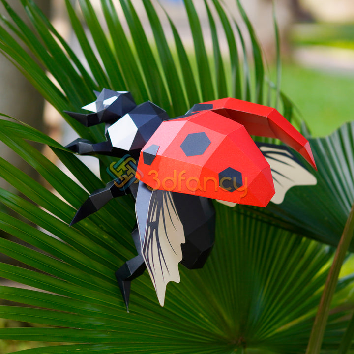 3D Flying Ladybug Papercraft SVG PDF Template – DIY Low Poly Insect Mo ...